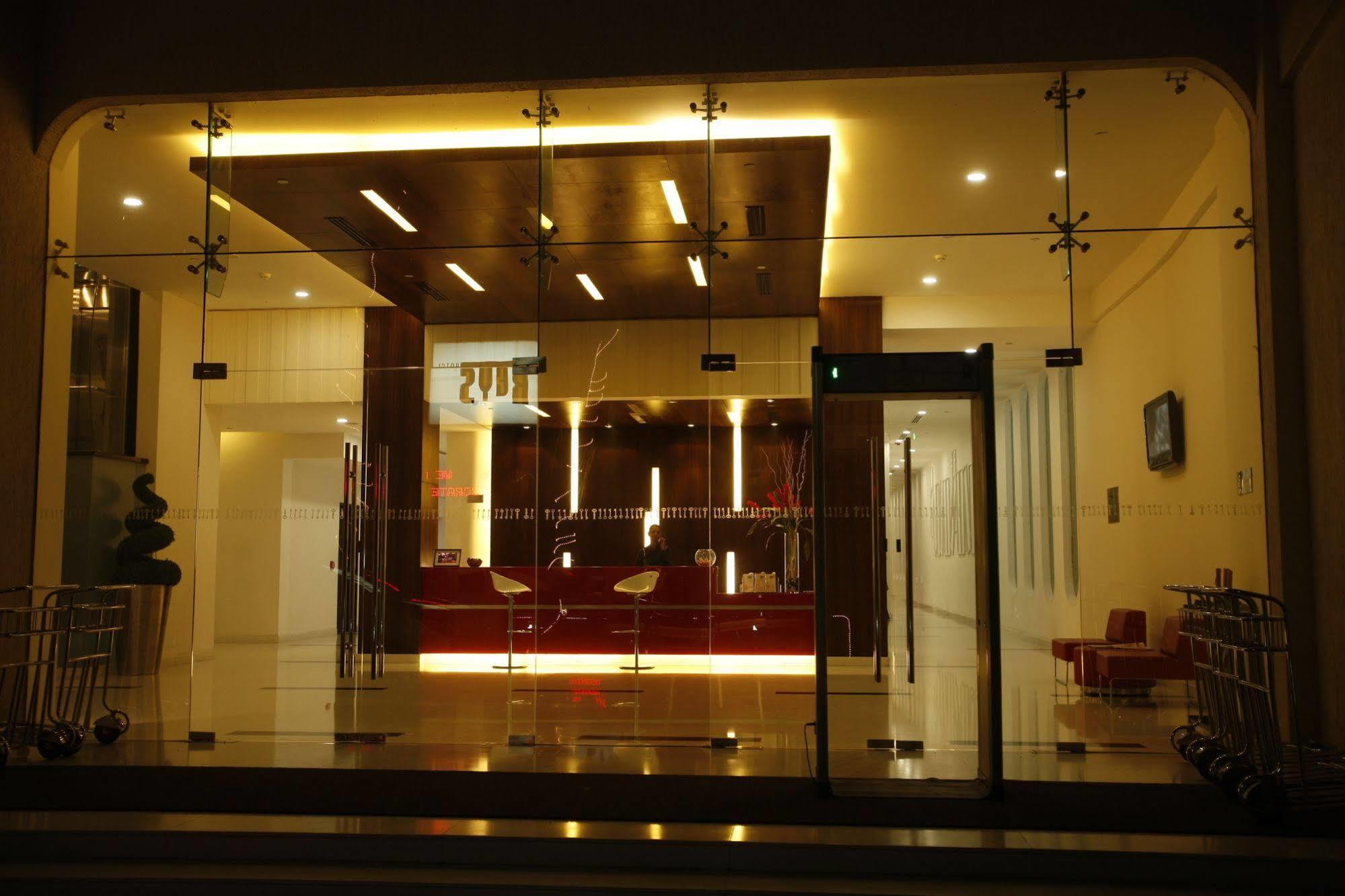 Keys Select By Lemon Tree Hotels, Whitefield, Bengaluru Exterior foto